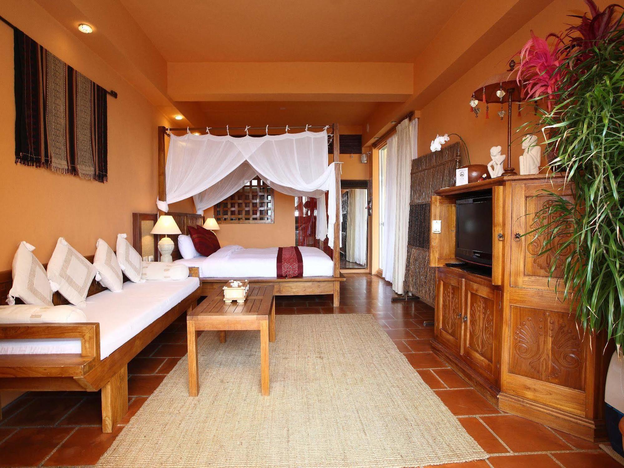 Red Garden Resort Cape Eluanbi Exterior foto